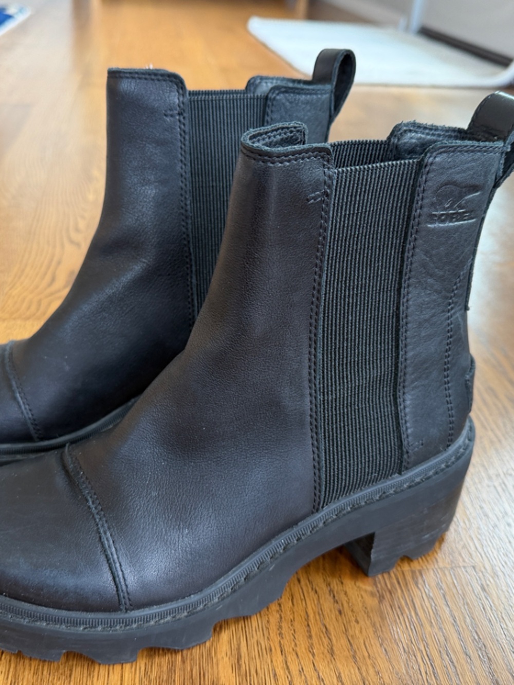 Sorel Black Chelsea Lug Winter Boots